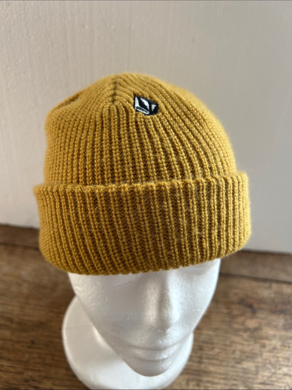Volcom Adult Mustard Knit Beanie with Logo Patch. Unisex. - Picture 3 of 7